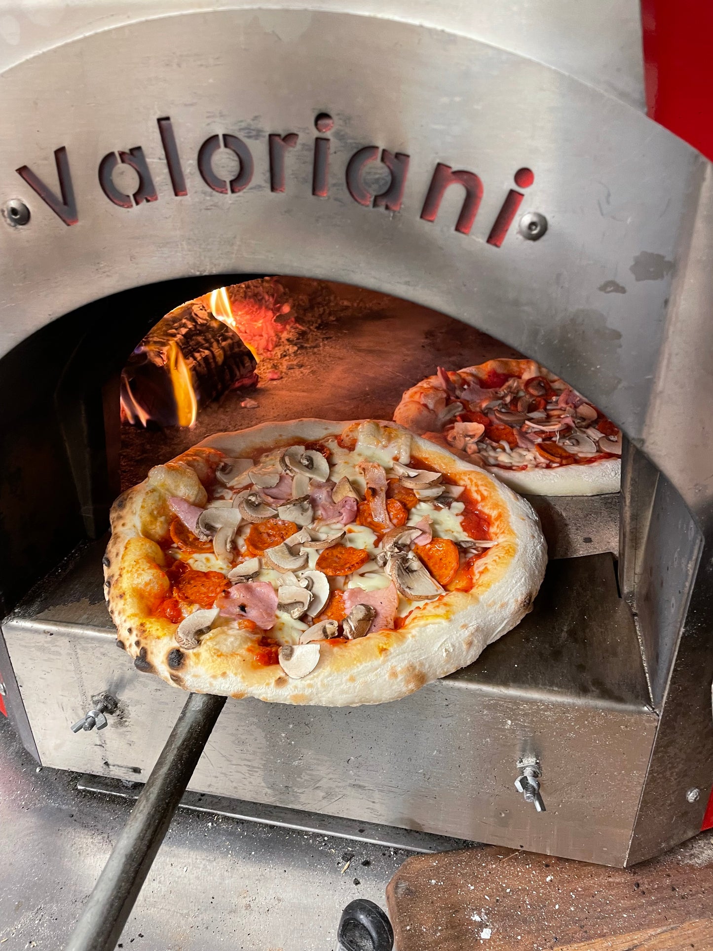 Neapolitana Style Pizza Bases